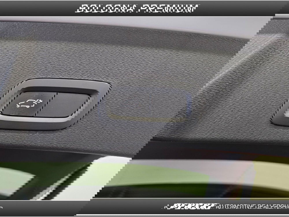 Volvo XC40 usata a Bologna (11)