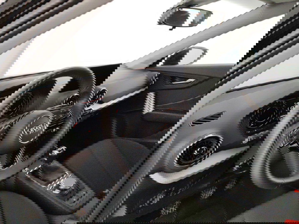 Audi Q2 usata a Massa-Carrara (8)