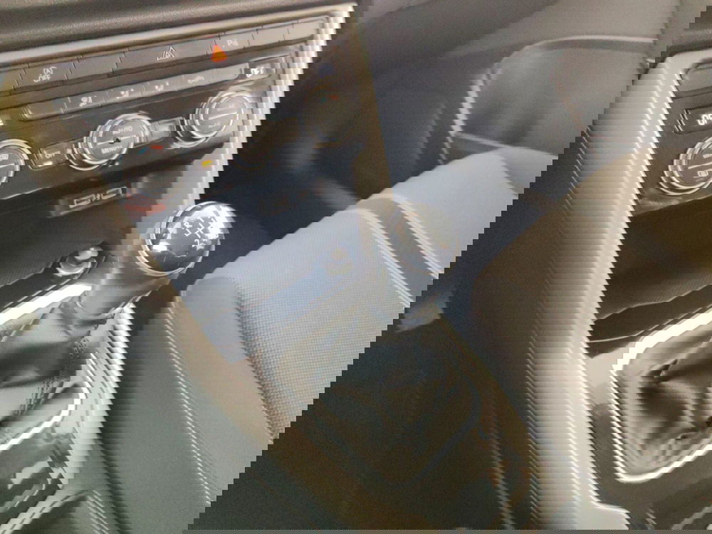 Volkswagen T-Roc usata a Massa-Carrara (11)