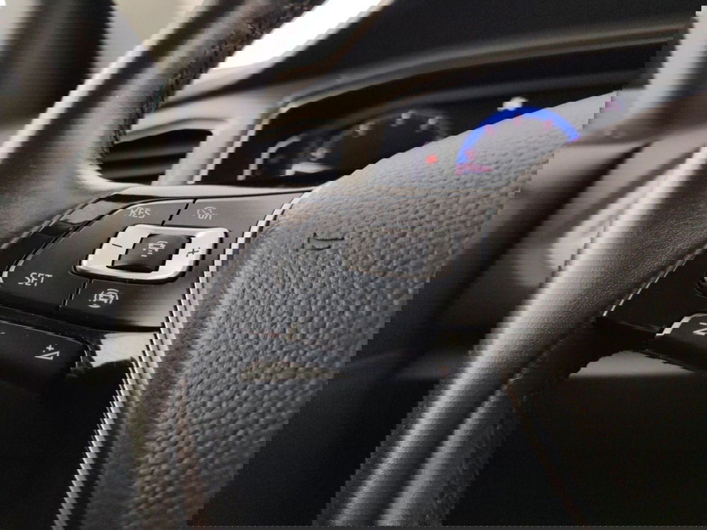 Volkswagen T-Roc usata a Massa-Carrara (14)