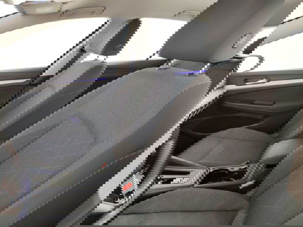 Volkswagen Golf usata a Massa-Carrara (9)