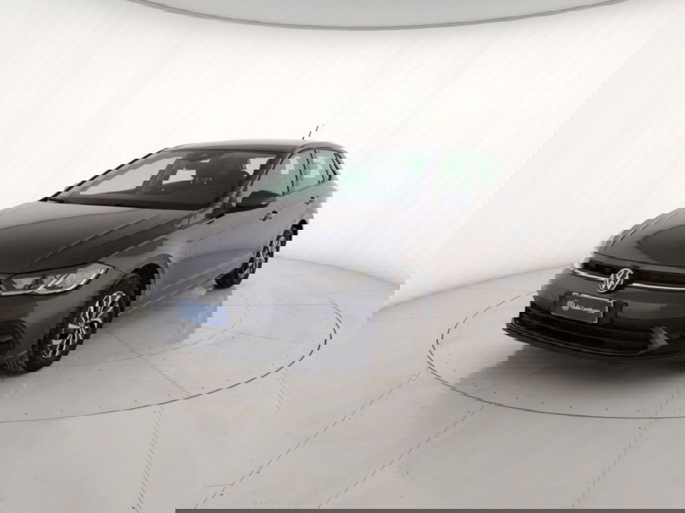 Volkswagen Polo usata a Massa-Carrara