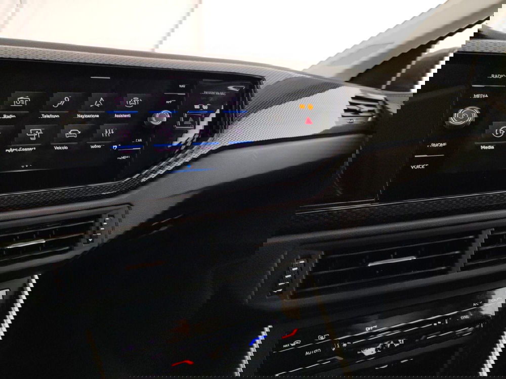 Volkswagen Polo usata a Massa-Carrara (12)