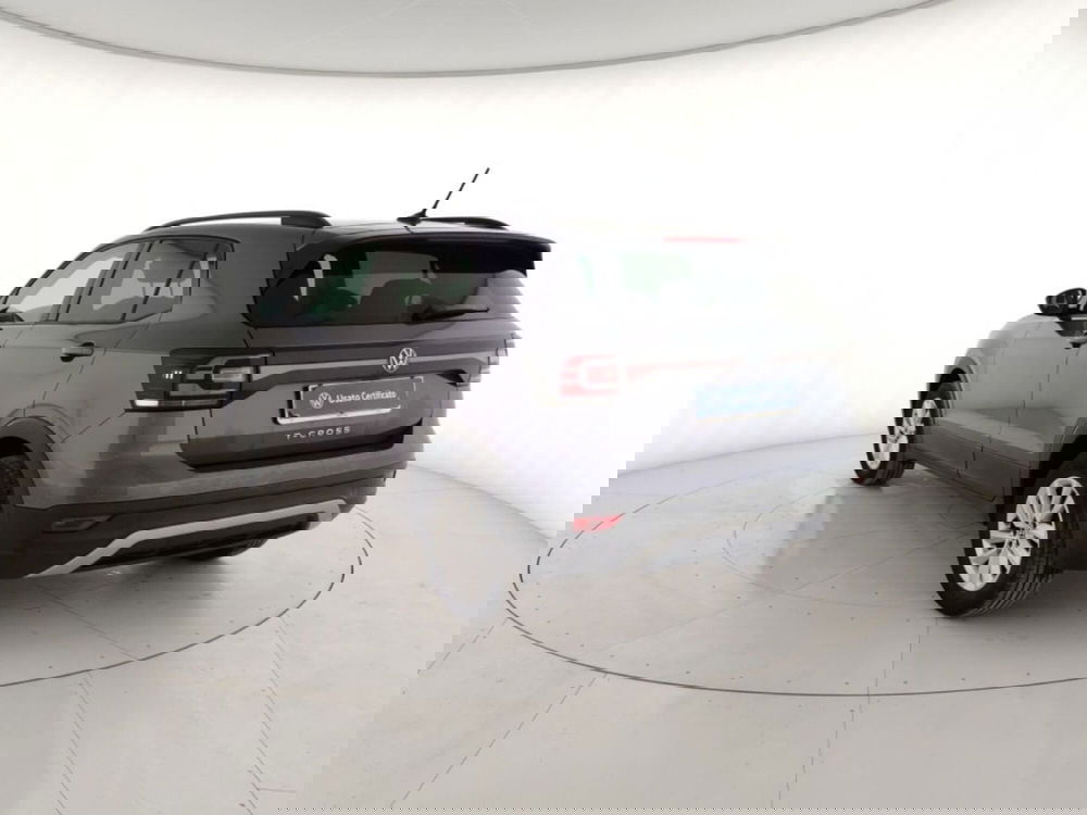 Volkswagen T-Cross usata a Massa-Carrara (2)