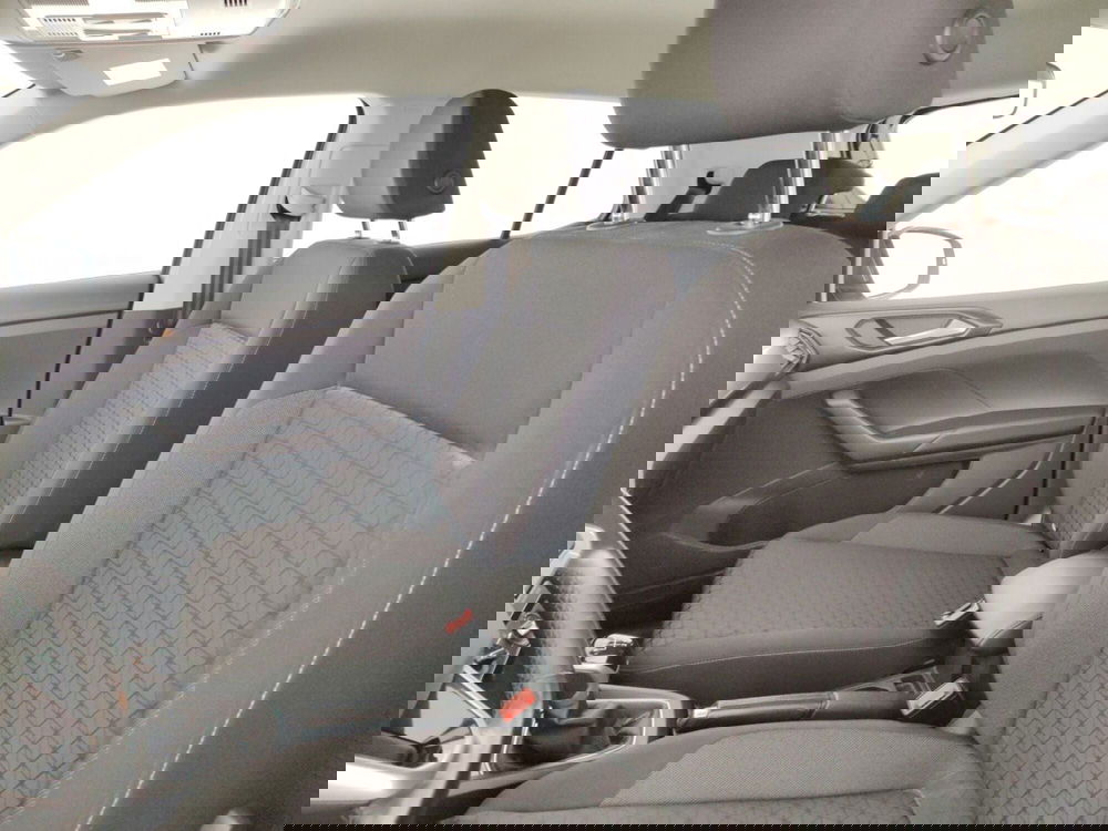 Volkswagen T-Cross usata a Massa-Carrara (9)