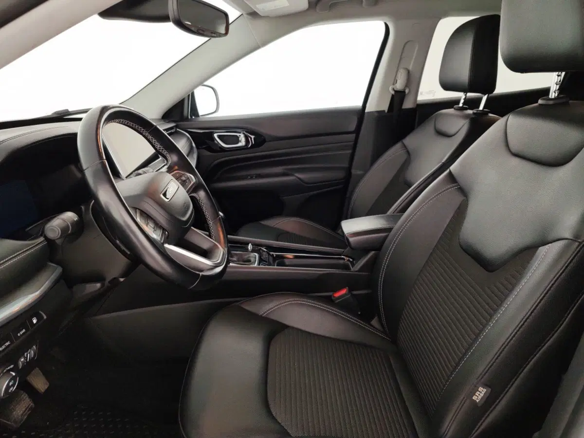 Jeep Compass usata a Massa-Carrara (7)