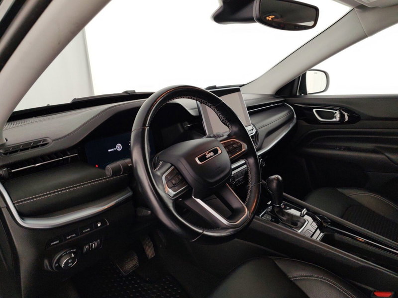 Jeep Compass usata a Massa-Carrara (8)