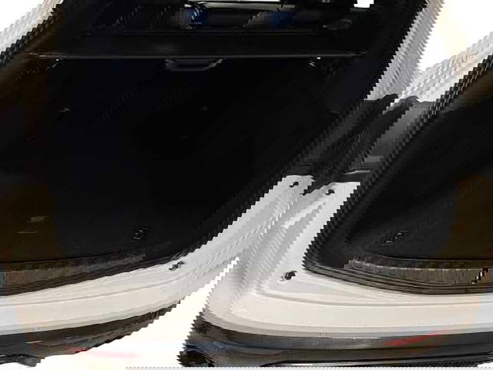 Alfa Romeo Stelvio usata a Milano (15)