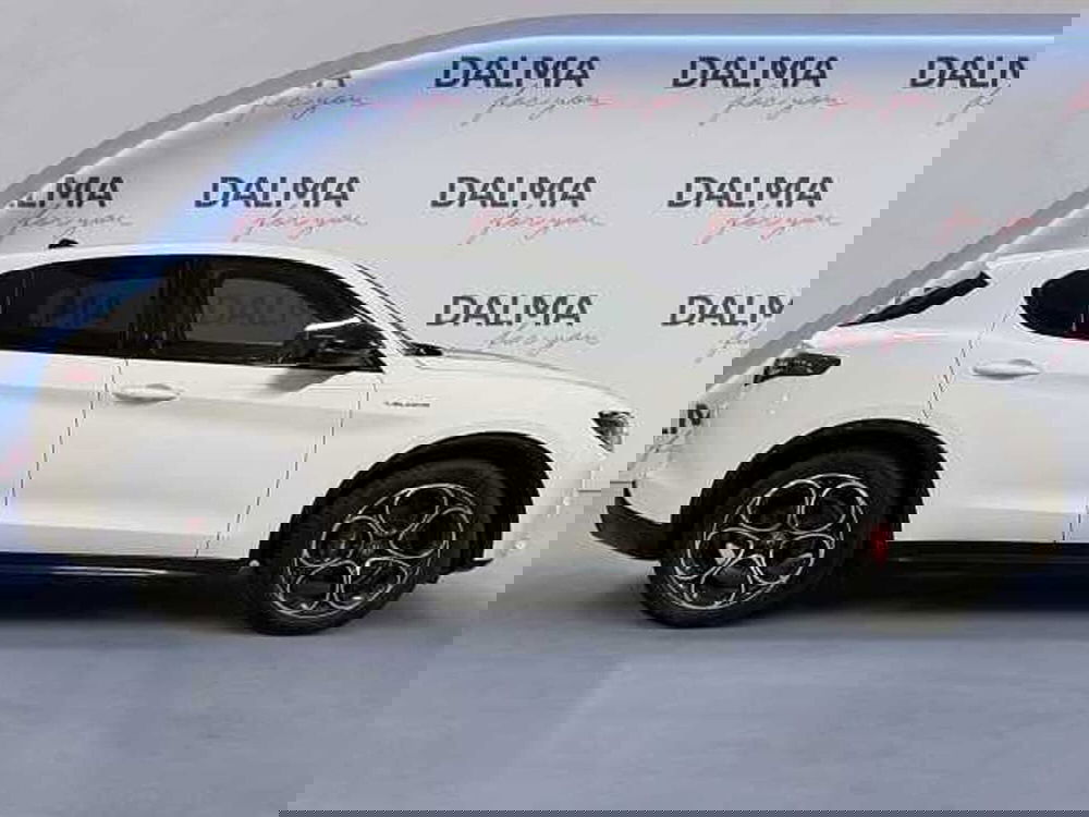 Alfa Romeo Stelvio usata a Milano (6)