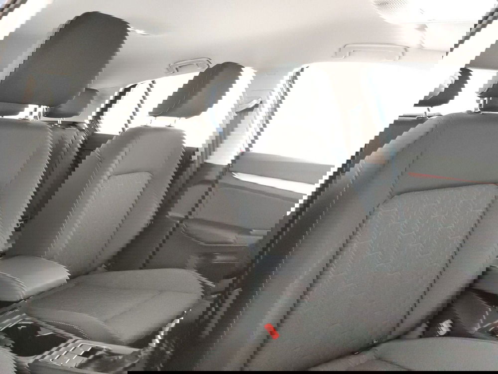 Volkswagen Golf usata a Caserta (8)