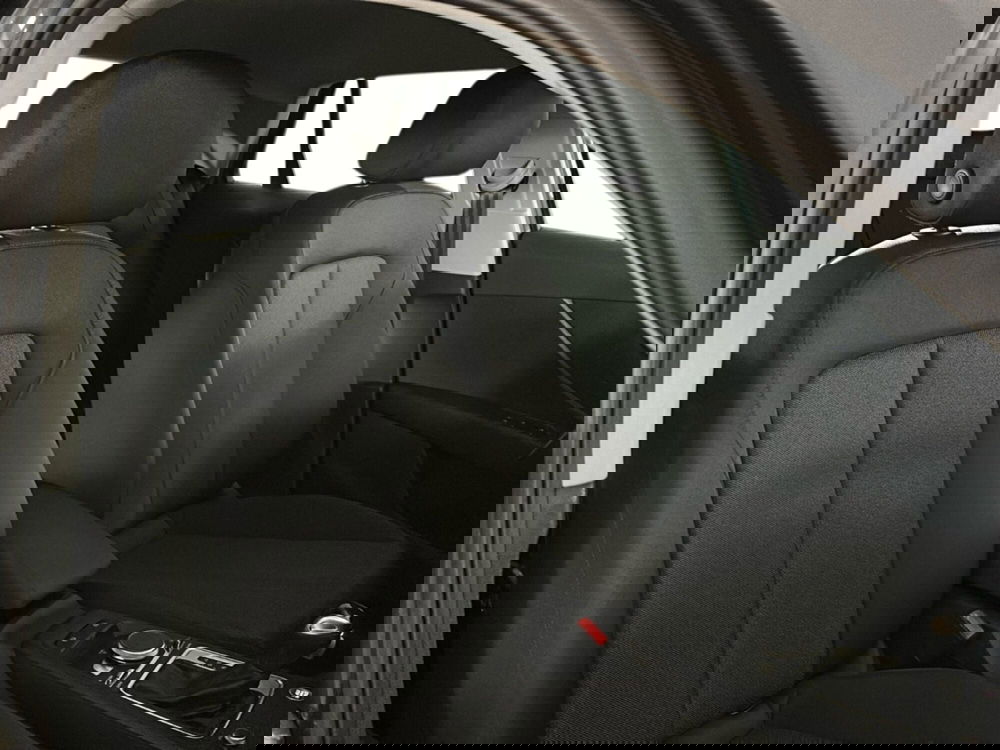 Audi Q2 usata a Napoli (9)