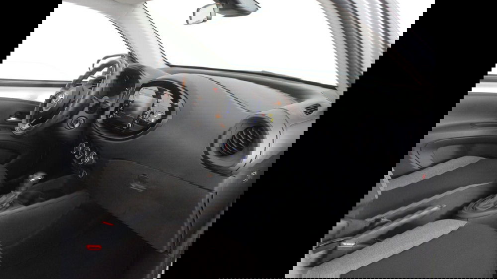 Toyota Aygo X usata a Palermo (6)