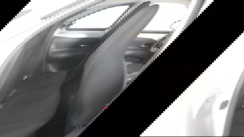 Toyota Aygo X usata a Palermo (8)