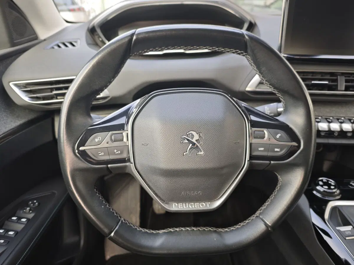 Peugeot 3008 usata a Cremona (11)