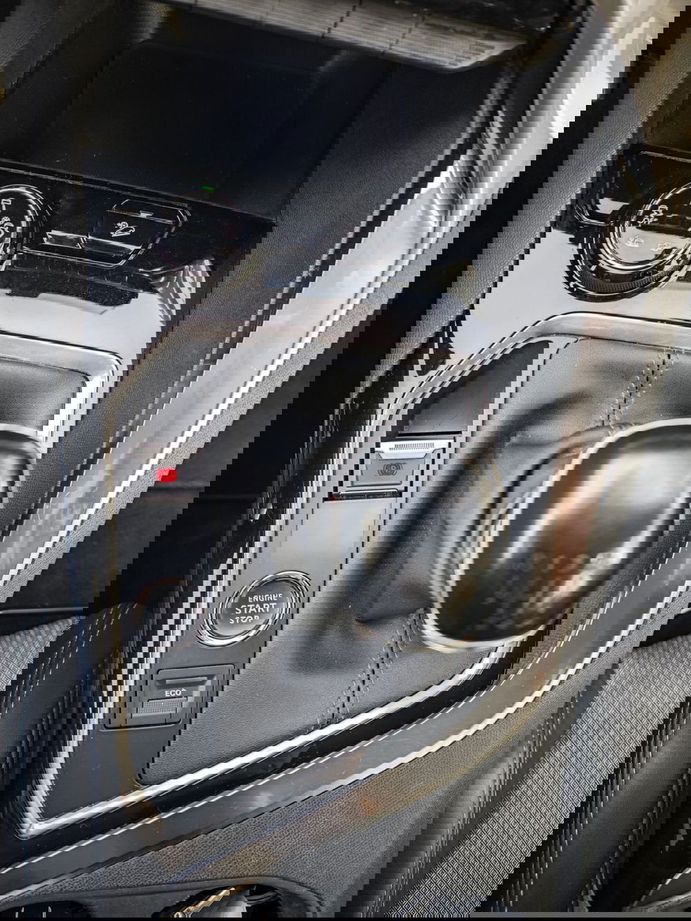 Peugeot 3008 usata a Cremona (18)