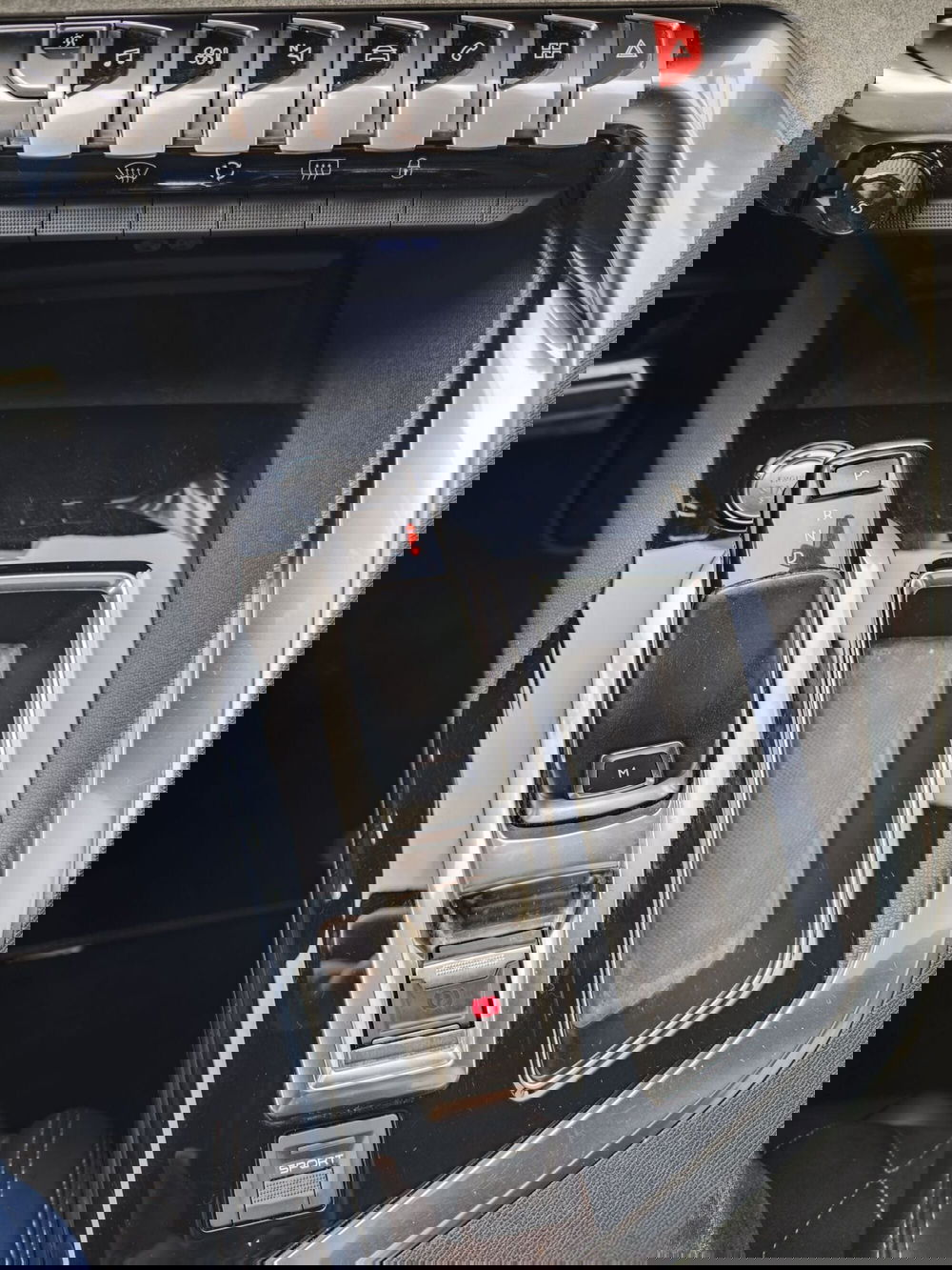 Peugeot 5008 usata a Cremona (20)