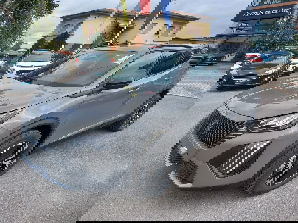 Peugeot 2008 nuova a Lucca