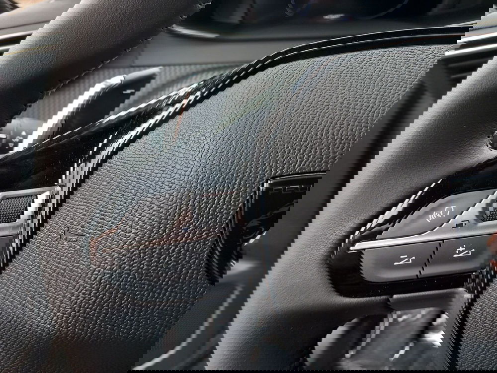 Peugeot 2008 nuova a Lucca (19)