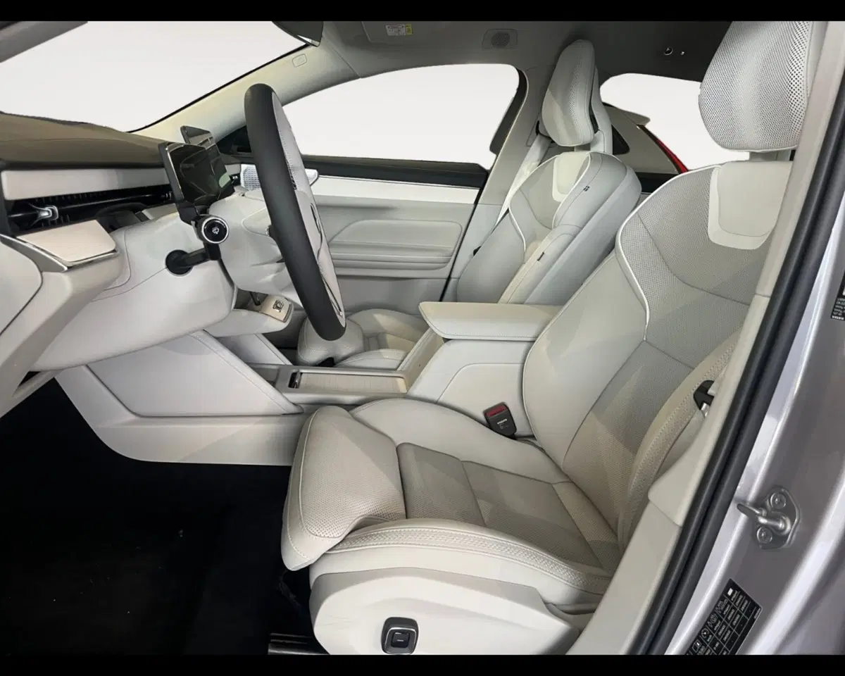 Volvo ES90 nuova a Ravenna (10)