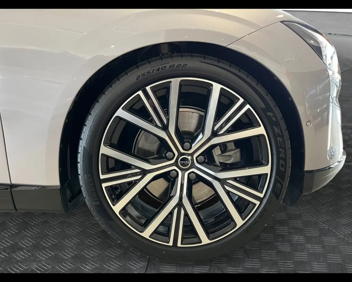 Volvo ES90 nuova a Ravenna (8)
