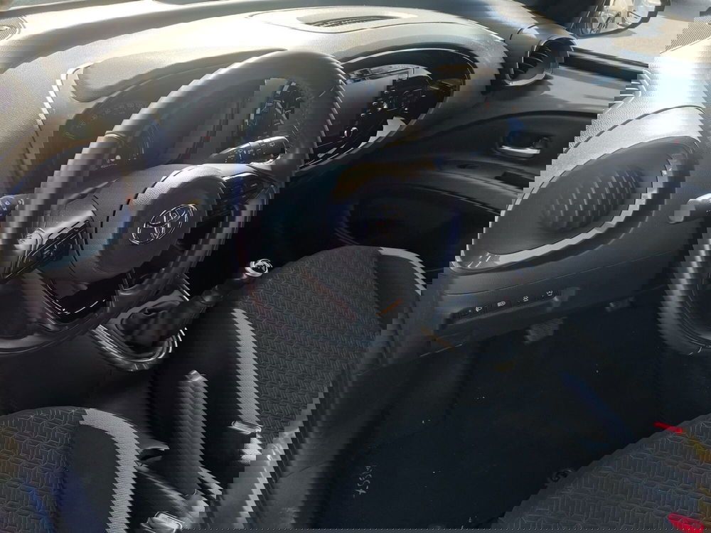 Toyota Aygo X usata a Bergamo (13)