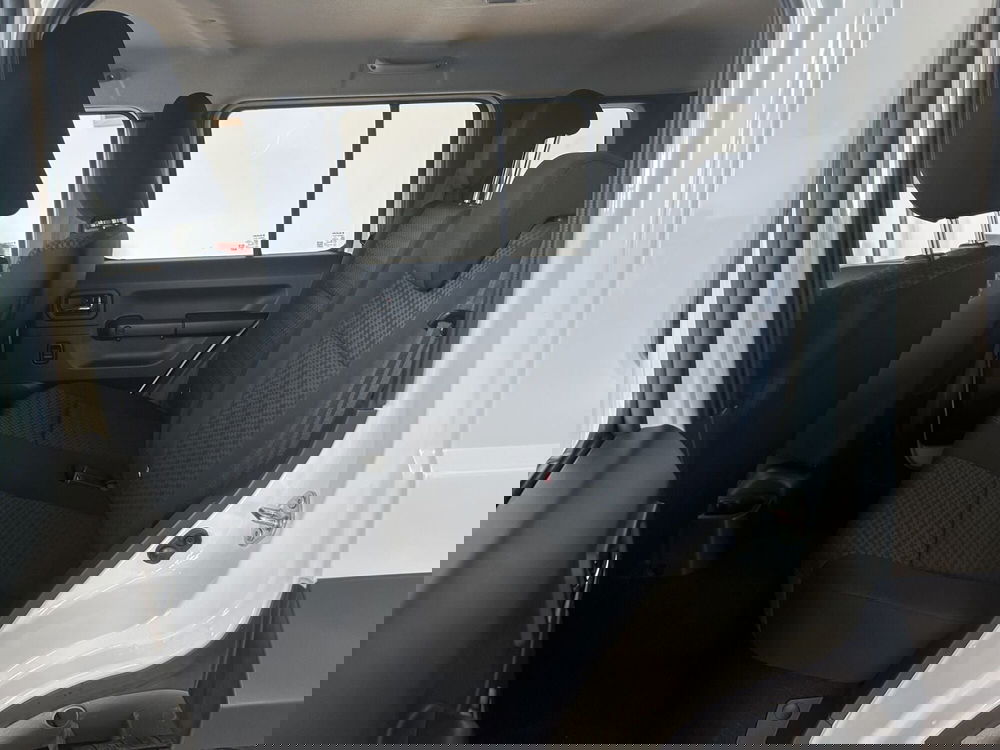 Suzuki Jimny nuova a Bari (10)