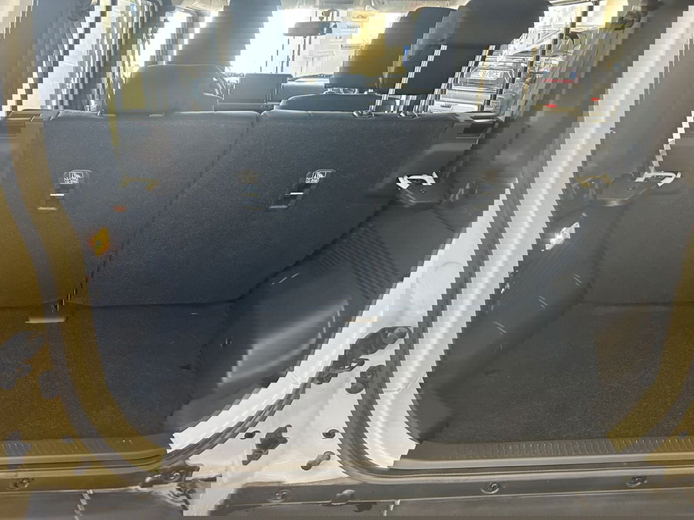 Suzuki Jimny nuova a Bari (13)