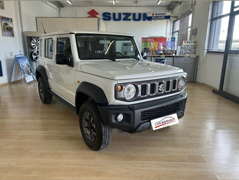 Suzuki Jimny nuova a Bari (3)
