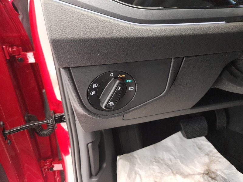 Volkswagen Polo nuova a Bologna (10)