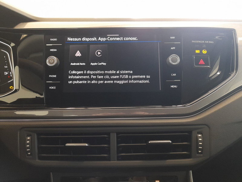 Volkswagen Polo nuova a Bologna (14)