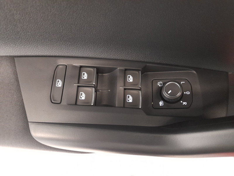 Volkswagen Polo nuova a Bologna (9)