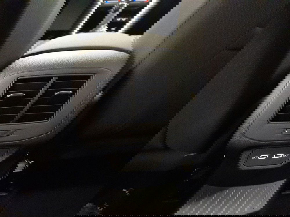 Volkswagen T-Roc nuova a Bologna (15)