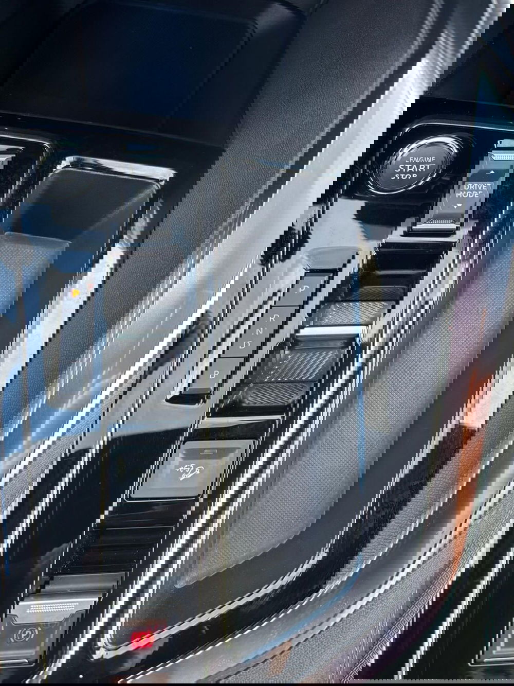 Peugeot 3008 usata a Frosinone (14)