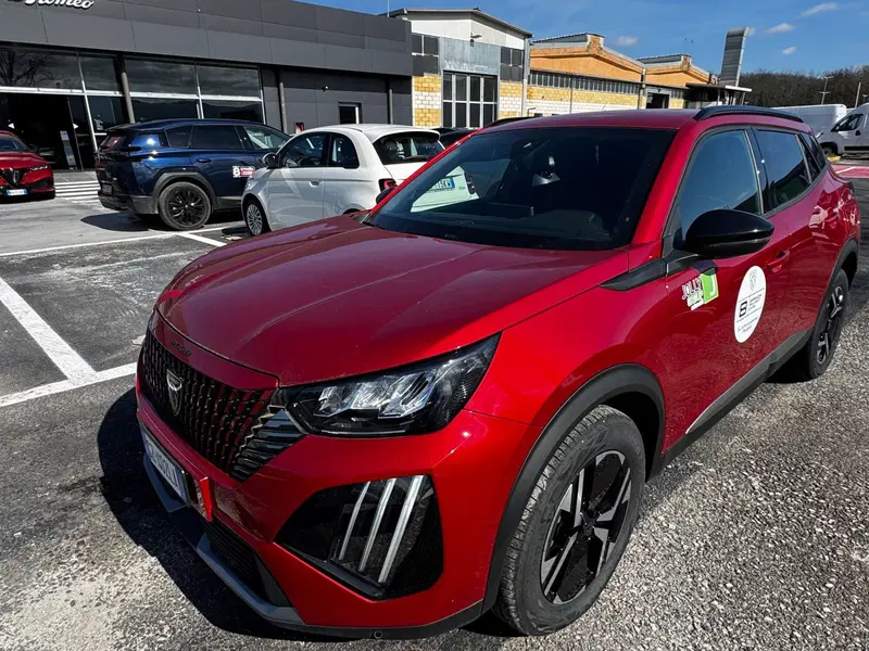 Peugeot 2008 nuova a Frosinone