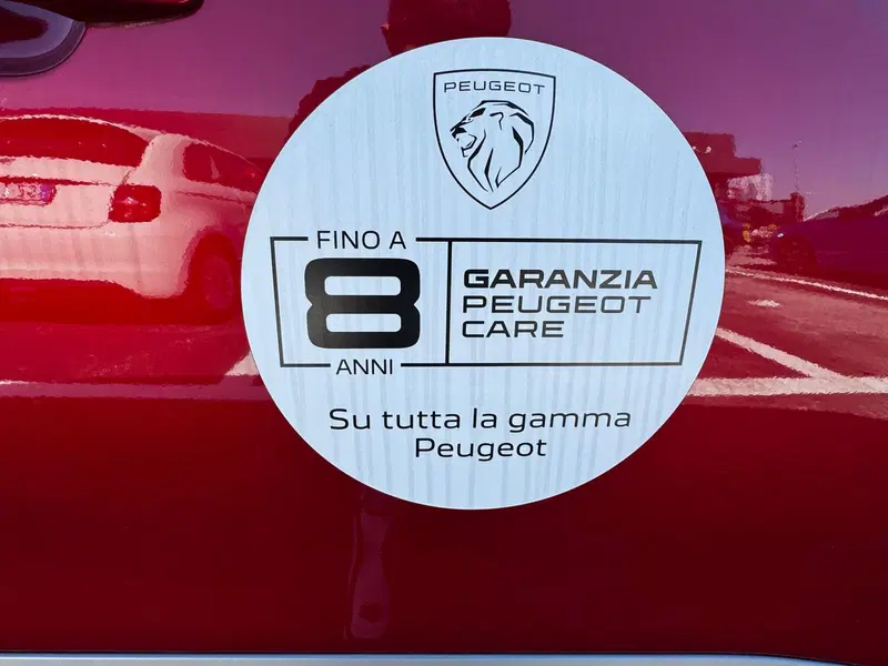 Peugeot 2008 nuova a Frosinone (10)