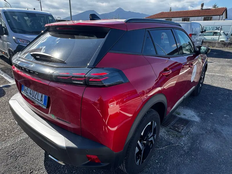 Peugeot 2008 nuova a Frosinone (6)