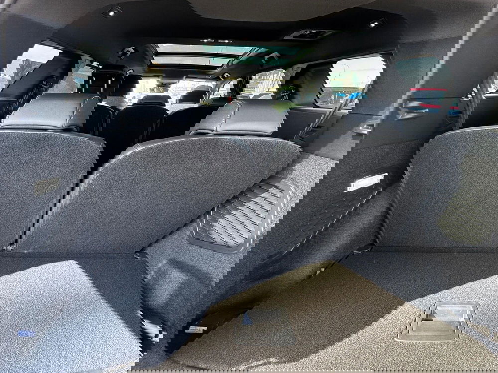 Peugeot 5008 nuova a Frosinone (10)