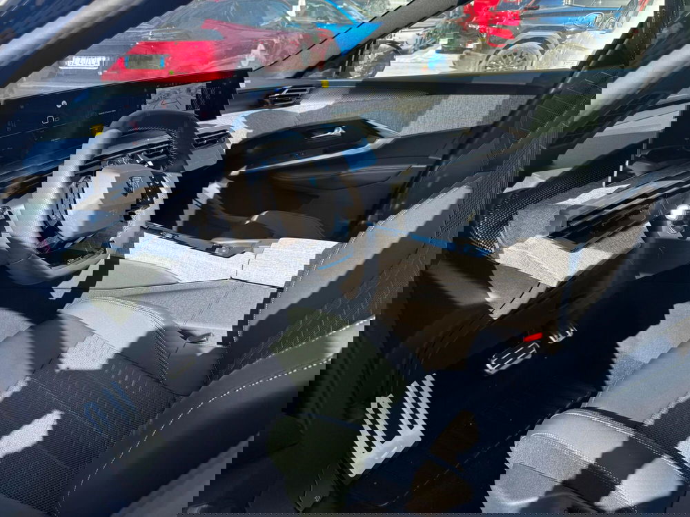 Peugeot 5008 nuova a Frosinone (13)