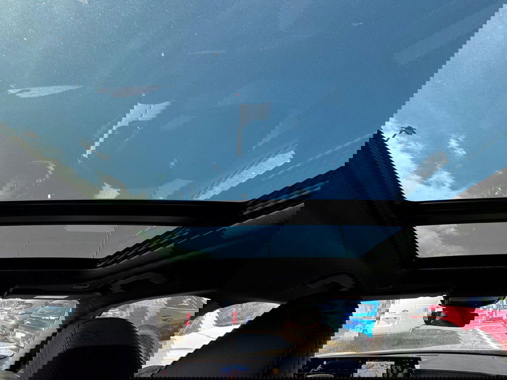 Peugeot 5008 nuova a Frosinone (16)