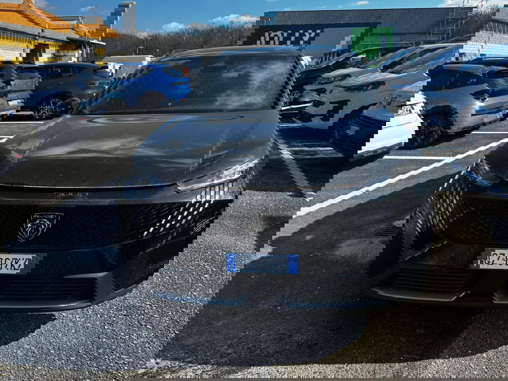 Peugeot 5008 nuova a Frosinone (3)