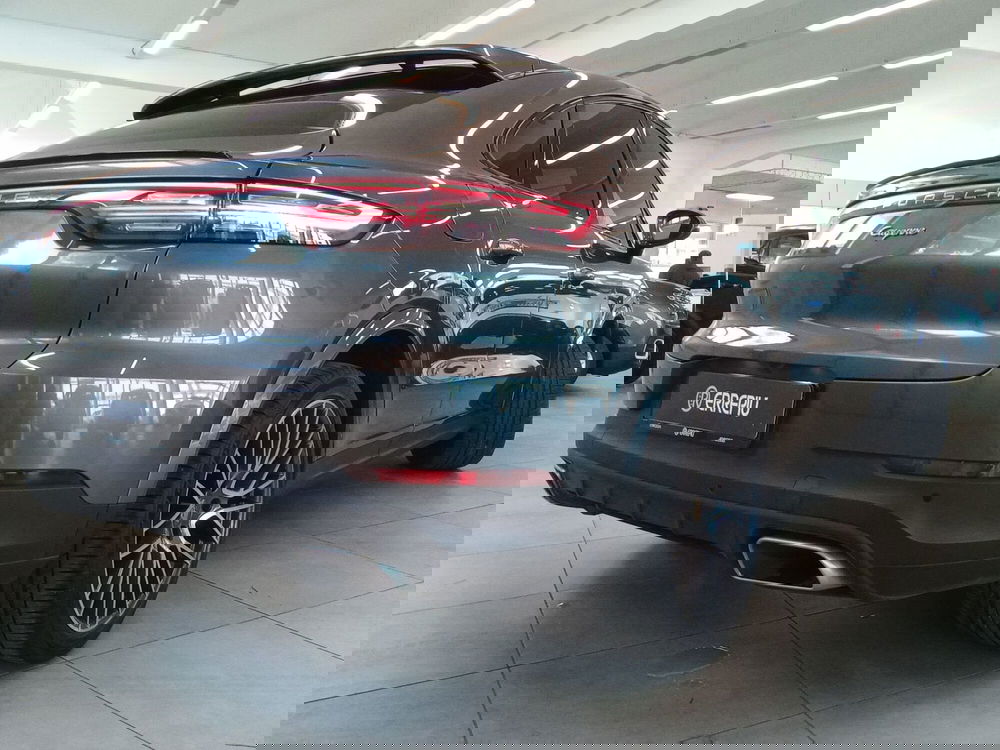 Porsche Cayenne usata a Rimini (6)