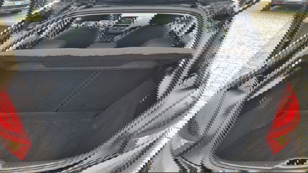 Peugeot 208 usata a Lucca (12)