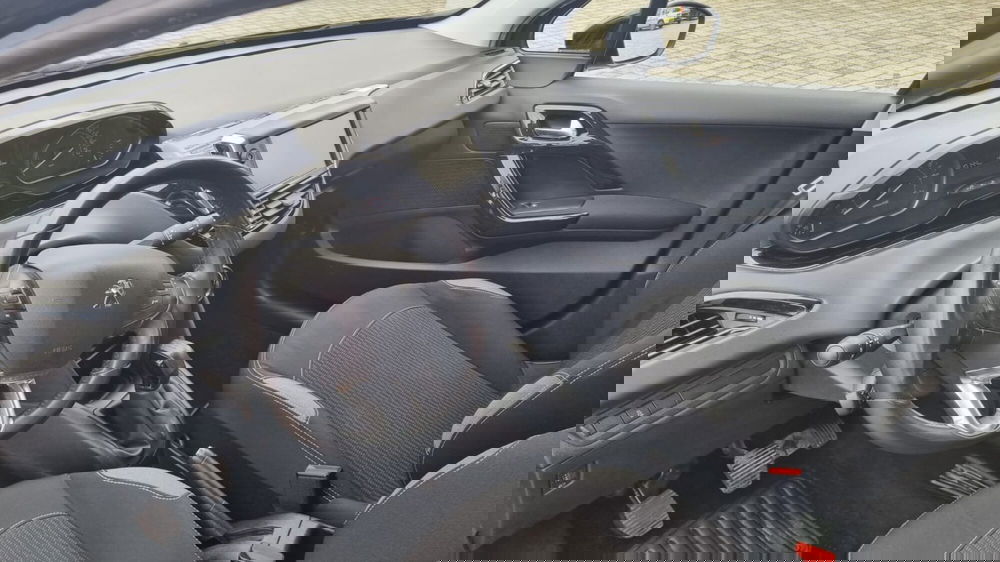 Peugeot 208 usata a Lucca (7)