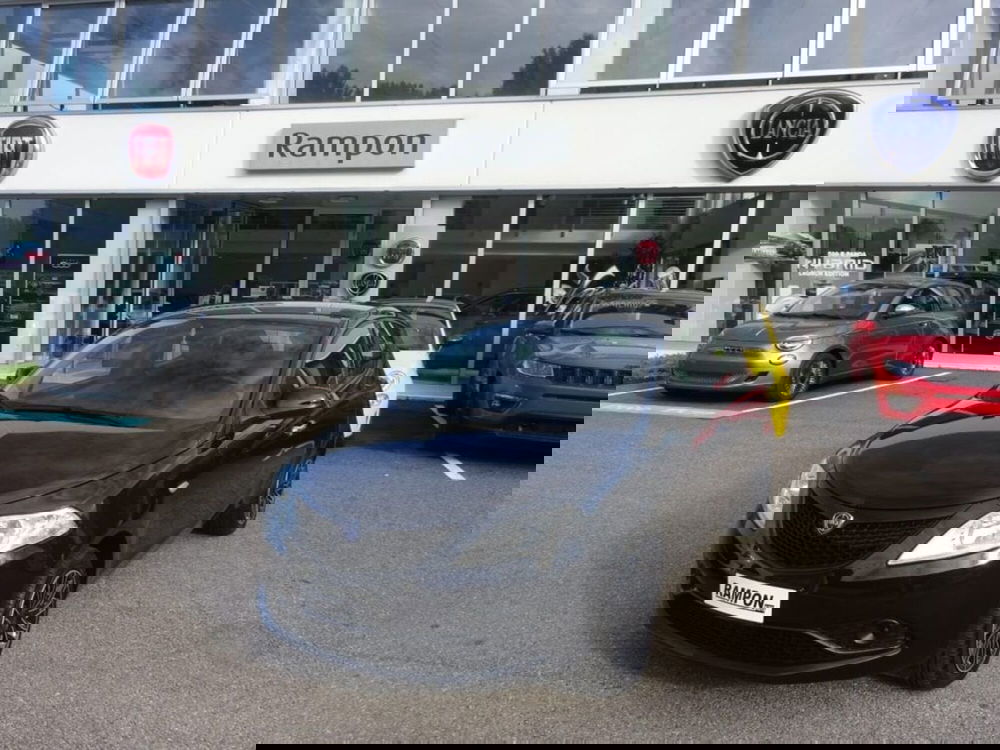 Lancia Ypsilon usata a Venezia