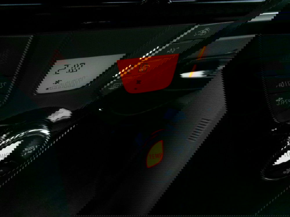 Toyota iQ usata a Venezia (16)