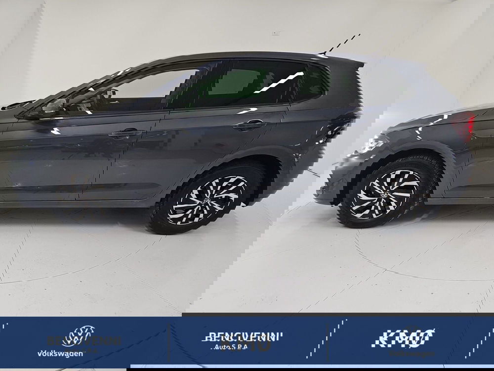 Volkswagen Polo nuova a Catanzaro (12)