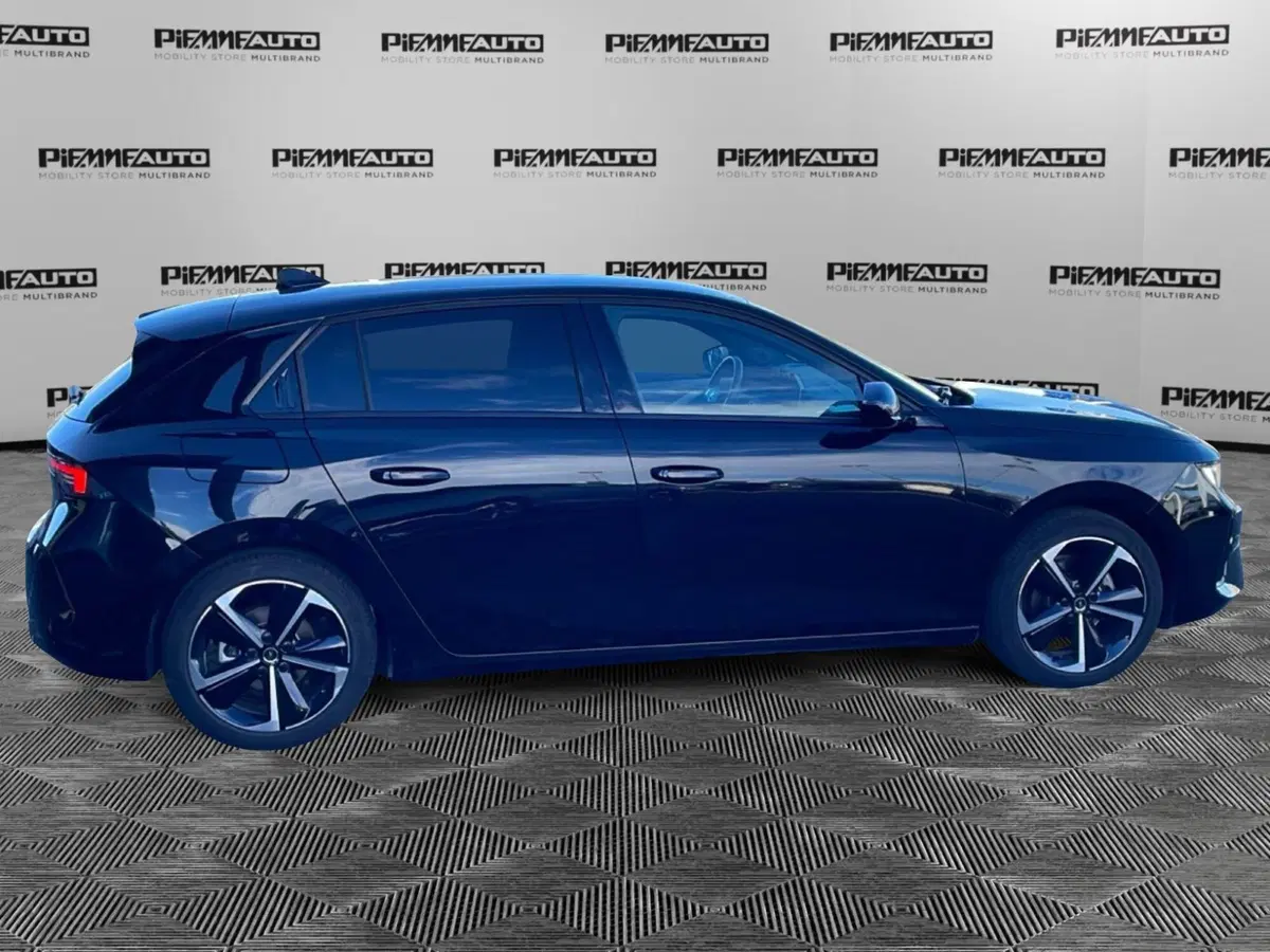Opel Astra usata a Parma (7)