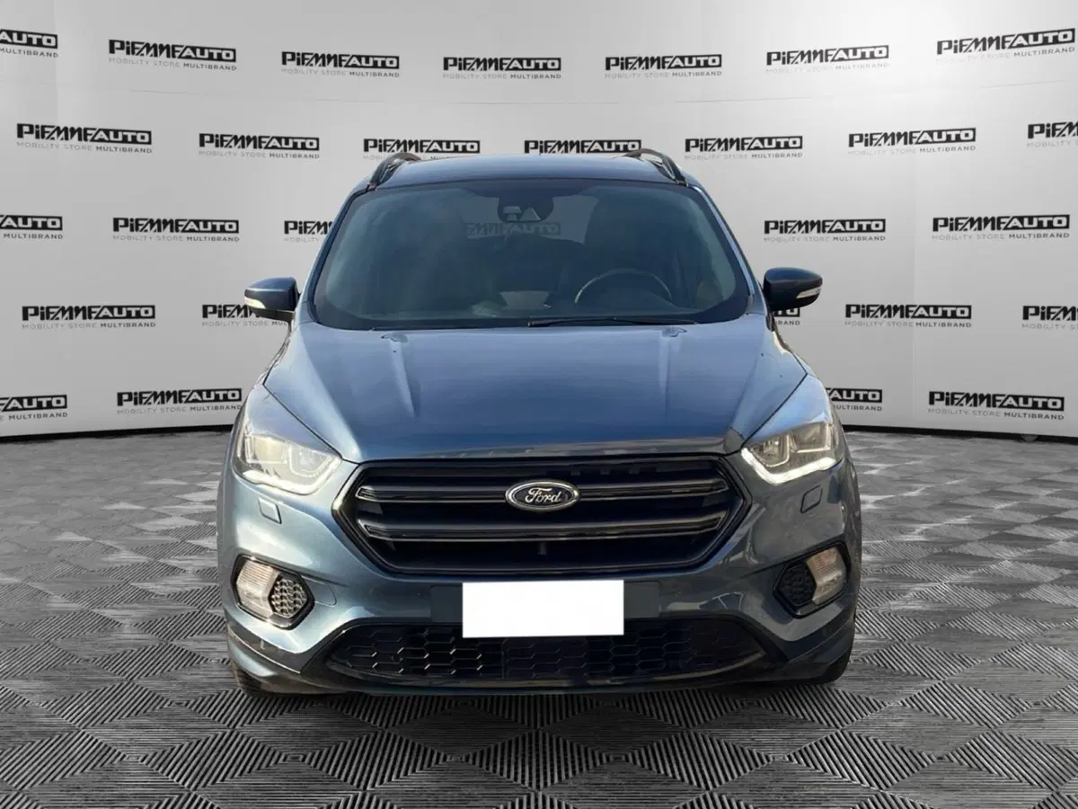 Ford Kuga usata a Parma (8)