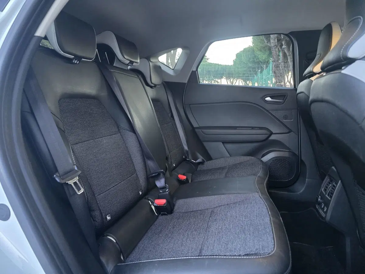 Renault Captur usata a Massa-Carrara (14)