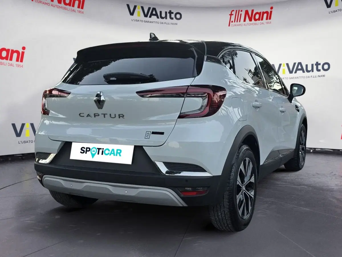 Renault Captur usata a Massa-Carrara (2)